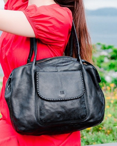 Shoulder bag BIBA Winona de piel