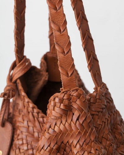 RUB1L 諾比桶形單肩包